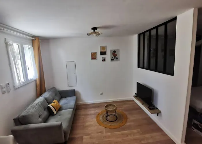 De 30m2 Pour 2 Personnes Apartment